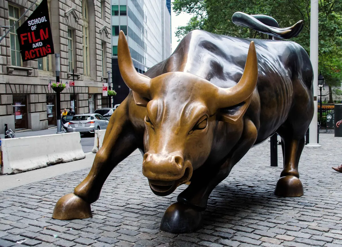Toro de Wall Street (Insignia de la bolsa de NY)