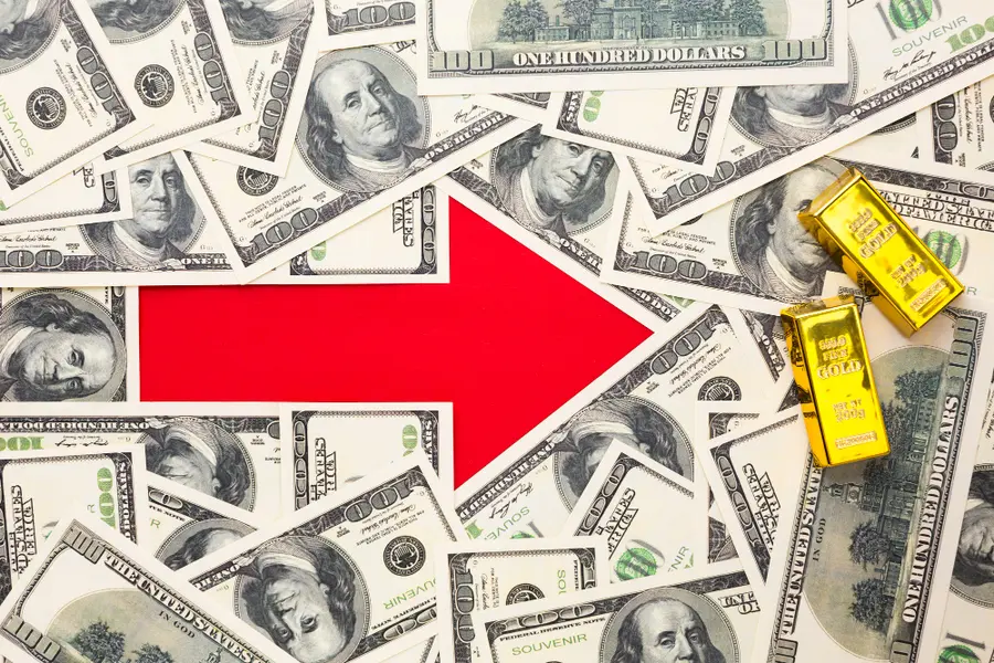 Precious Metals Correct as Gold and Silver Retreat, Oil Rebounds Amid Market Volatility