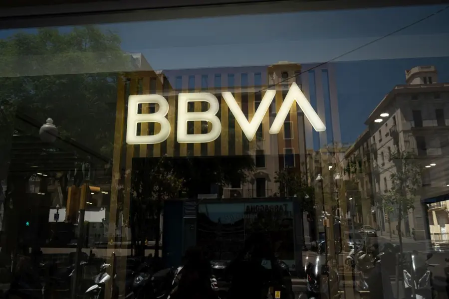 ¿Cuánto cotiza Santander Bolsa hoy y las acciones BBVA, cuánto cotiza Caixabank hoy y qué pasa con las cotizaciones de Telefónica e Inditex hoy?