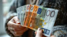 Euro rate at 4.23 PLN. Iran again blocks the Strait of Hormuz, dollar weakens against the euro