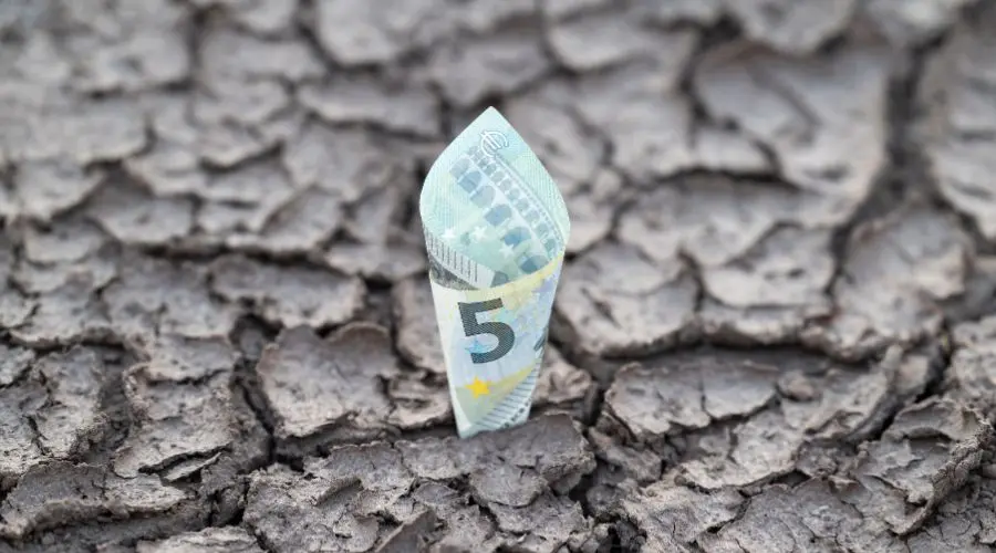 El dólar gana, los mercados de acciones en corrección. Esto no es el fin de la caída del EUR/USD
