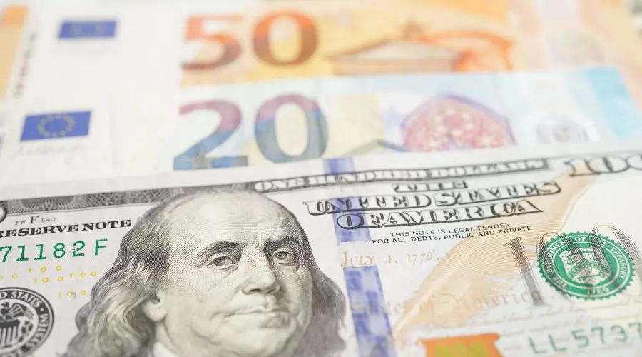 Euro EUR/PLN approaches 4.25 PLN, CHF price near 4.63