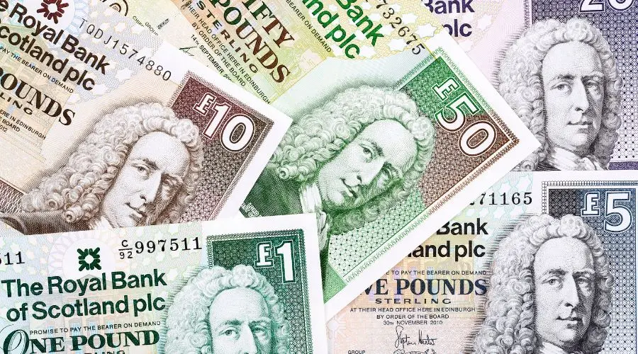 El tipo de cambio del funt GBP/PLN sube! El dólar también se fortalece - ¿qué pasa con el PLN?