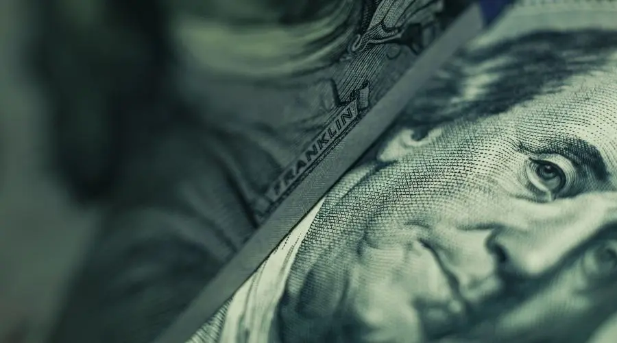 Fed en una posición extremadamente incómoda. ¿Powell permanecerá en la Fed hasta 2028?
