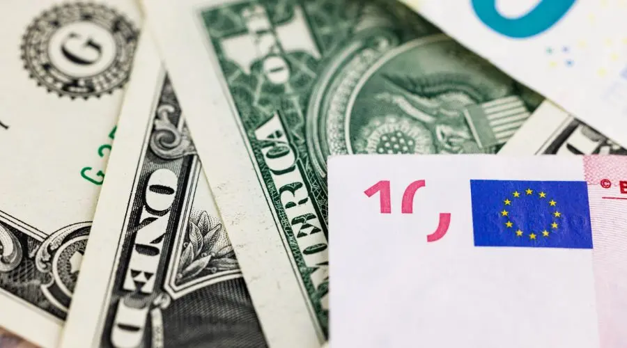 Dollar weakens, EURUSD spikes upward! Markets play for de-escalation, zloty in strengthening mode