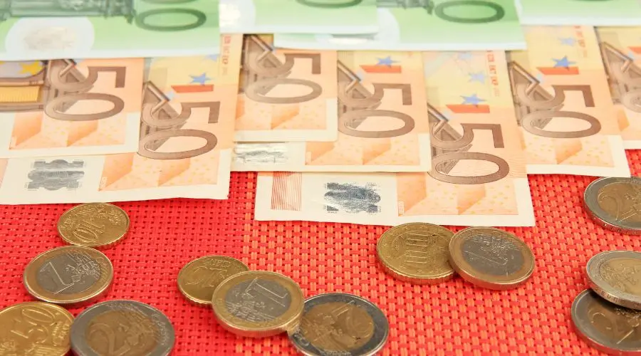 Euro rate - forecast for the next hours. The Polish zloty vs USD/PLN is burdened by dollar appreciation