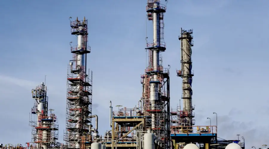 ¡Inventarios de petróleo críticamente bajos! Glapiński convence de la preparación de la RPP