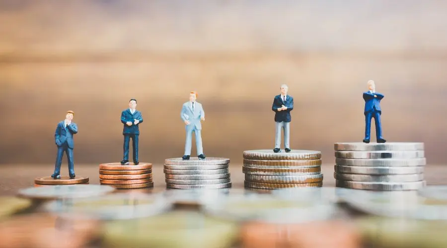 La caída de la dinámica salarial en Polonia reduce la presión inflacionaria y refuerza el escenario de tasas estables del BNB