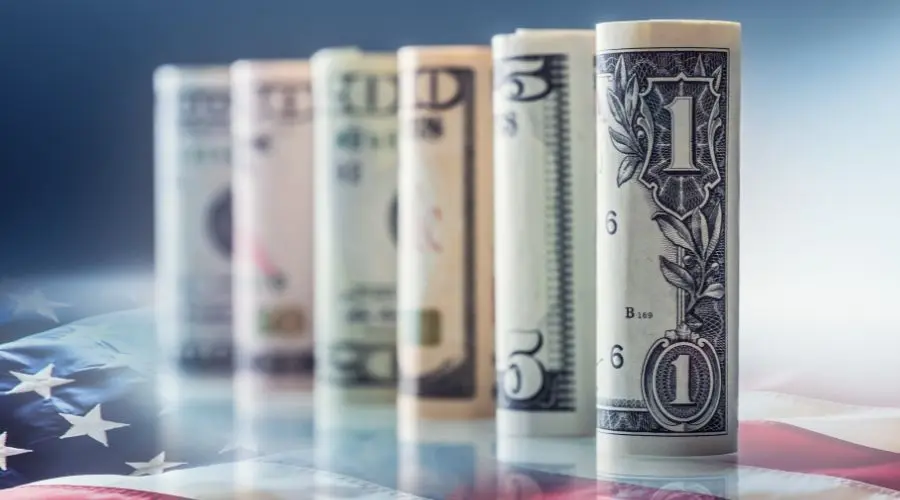 Oil Prices Drop Even Stronger, Stock Markets Rise, and the Dollar Weakens