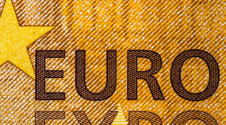 Curso del euro - pronóstico para los próximos días. EUR/PLN sube hasta 4,235