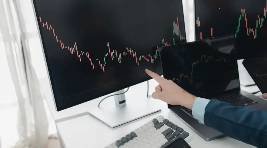 Shares of XTB, JSW, ASBIS stocks (-8.31%, -5.11%, -3.68%) main drivers of declines on the Warsaw Stock Exchange