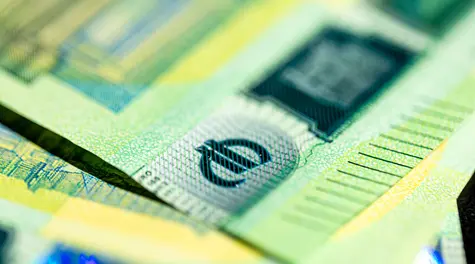 Euro sigue a 4,29 zł. Oriente Medio en punto muerto, y el dólar pierde impulso