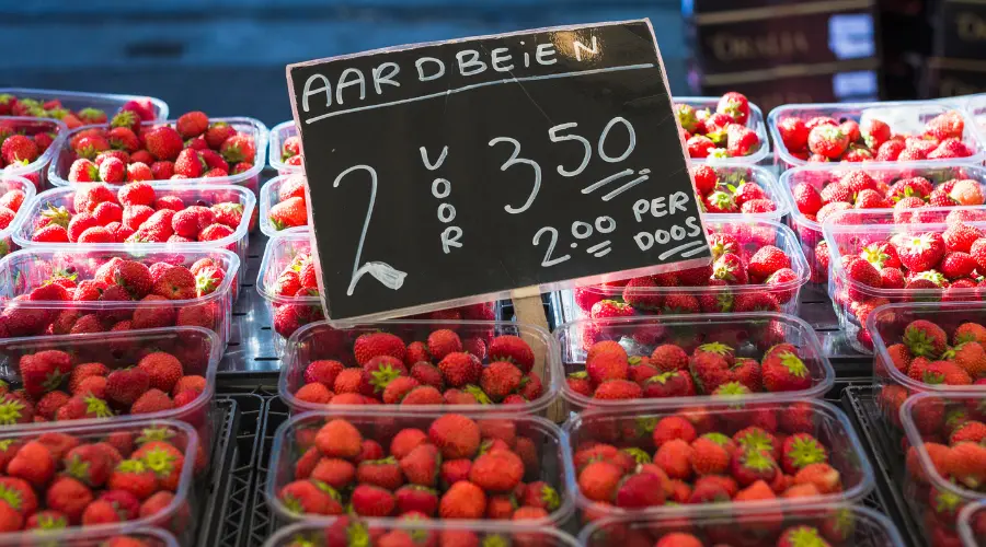 Strongest Price Decline Since 2016. Falling Fuel and Food Prices Cut Inflation