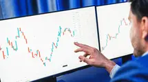WIG20 overvalued 14 companies. KGHM stock price down by almost 3%!