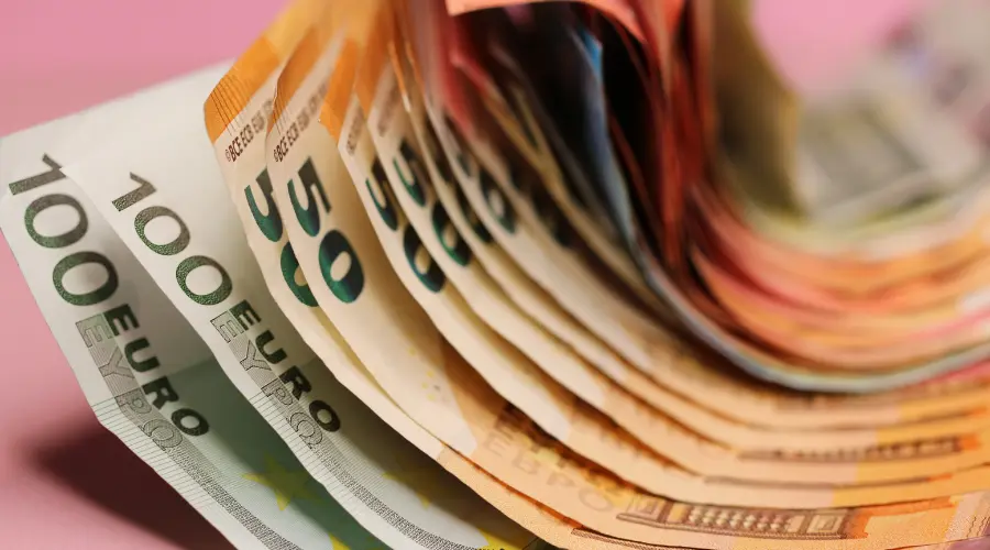 ¡No había un euro tan barato como el EUR/PLN! ¿Cuándo podemos esperar una reducción de las tasas?