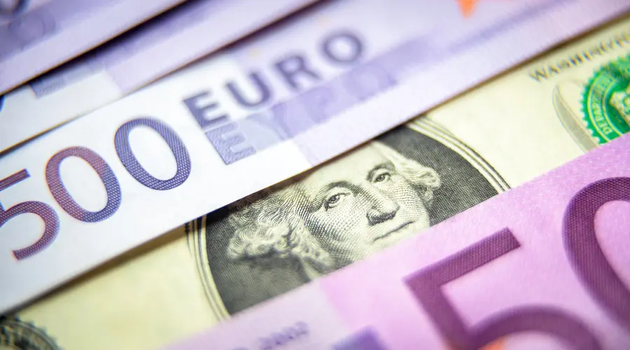 Currencies: Euro EUR/PLN at 4.3325, Dollar USD/PLN at 3.8! Currency Forecasts
