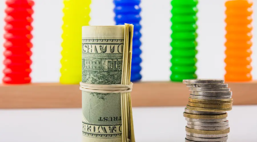 ECB Buys Time, Oil at $100 and New US Tariffs Again Threaten Inflation! The Zloty Under Pressure