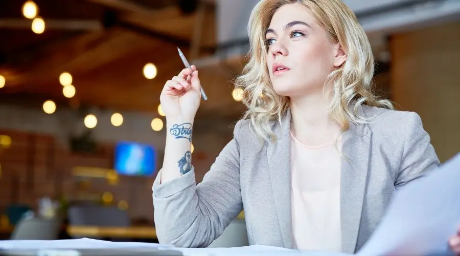 ¿Las mujeres invierten mejor que los hombres? Los estudios no dejan dudas