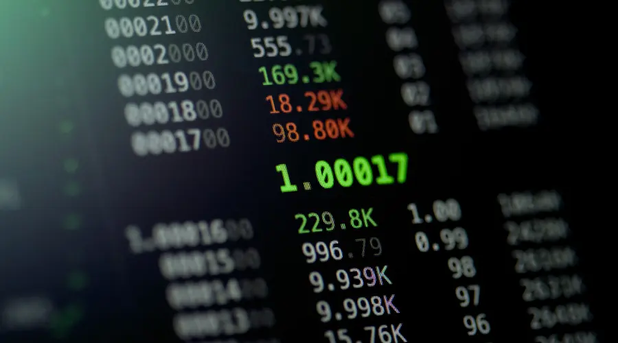 Acciones de PGE, Budimex y Pracuj.pl en el centro de la sesión del jueves. Se retrasó el pago de dividendos de Orlen (8 PLN)