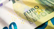 Currency Courses: Euro-Dollar EUR/USD Continues to Drop, While the Polish Zloty Weakens