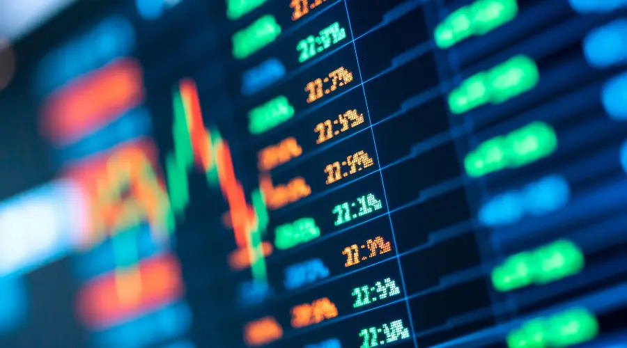 Stock Exchange: CD Projekt and Orlen Shares in the Center of the Midday Session. KGHM Price Down 5%