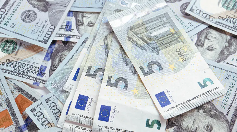 Has the Dollar Gone Too Fast? EURUSD Seeks Bottom