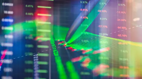 Micron despierta los mercados, mientras el petróleo se deprecia. ¿El informe PCE obligará al dólar a perder sus últimos alzas?