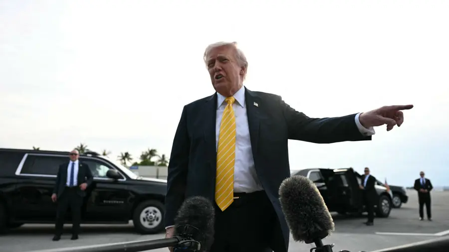 Donald Trump amenaza a Europa: quiere atacar el mercado automotriz. ¿En qué apuesta el presidente estadounidense?
