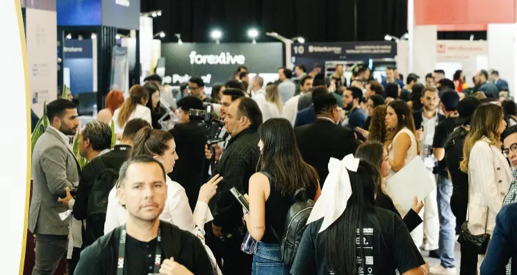 La iFX EXPO LATAM 2025 cierra su 2ª edición en México con un gran éxito y se consolida como el evento de trading en línea nº 1 de la región