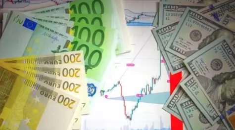 Busy Day for Bonds: Euro Data, Fed Pause, and Political Risk in Focus