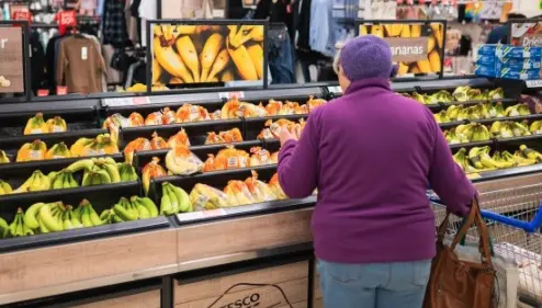 UK Inflation Peaks as Food and Services Ease, Reopening the Door to a December BoE Rate Cut