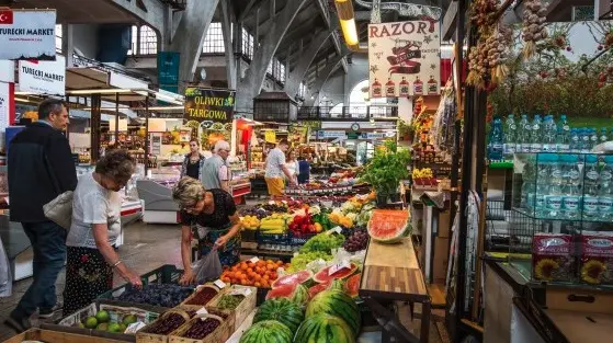 Polish Inflation Eases in October; NBP Has Room for Further Rate Cuts