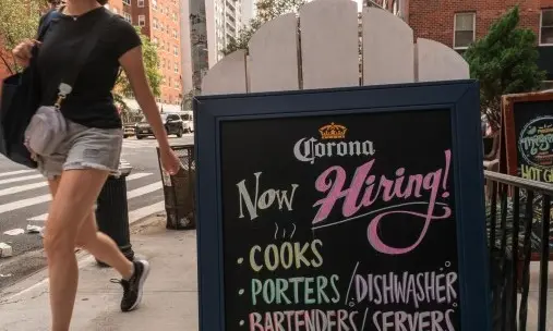 Stronger-Than-Expected US Jobs Report Complicates the Fed’s Path