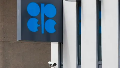 OPEC+ Pauses Supply Increases as Market Faces Uncertainty; China Considers Limits on Metal Smelting Capacity