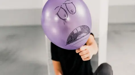 Almirall gana un 30% menos que en 2019 y rebaja el dividendo | FXMAG