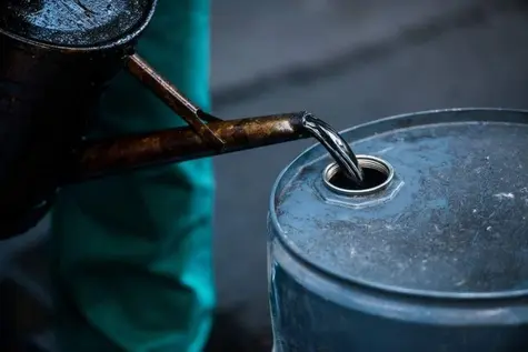 Análisis del gráfico del día - OIL.WTI: Desafíos globales presionan a la baja los precios del crudo West Texas, ¿cuántos dólares vale el petróleo crudo hoy? Precio por barril (el precio del WTI hoy) | FXMAG