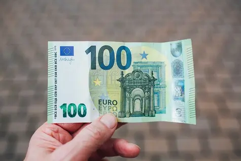 El euro y la libra están cayendo frente al dólar. El cambio GBPEUR se estanca | FXMAG