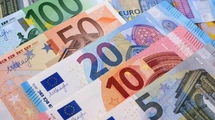 EUR/USD Pair Is Projected To Trade Lower| FXMAG.COM