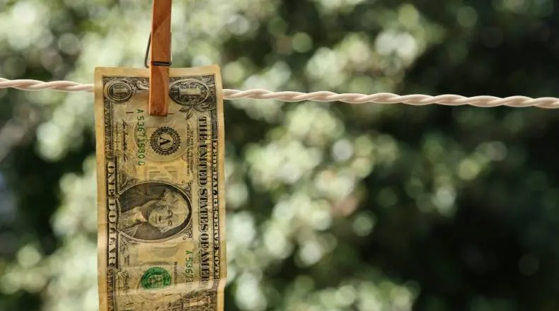 Fiscal Boost Propels Sterling Amid Fiscal Divergence: Weekly Outlook for GBP