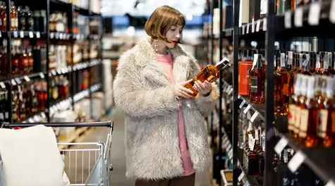 Poles Spend Less on Alcohol. Will One of the Economy’s Powerful Sectors Collapse?