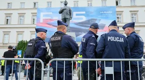 Zgarniają krocie za to, że nie korzystali z urlopów. Rekordzista wziął ponad 680 tys. zł!