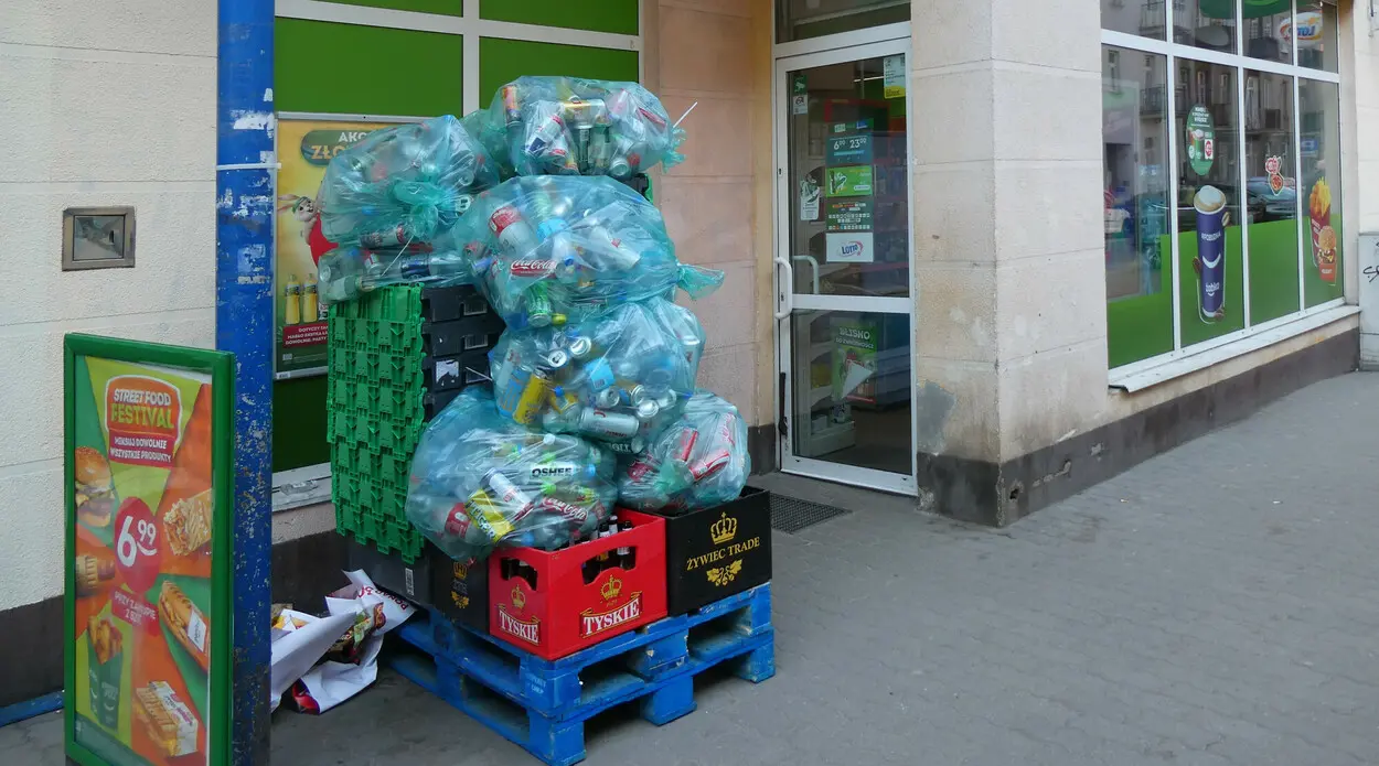 Poles Will Have to Dig Deeper into Their Pockets. All Because of the Deposit System!