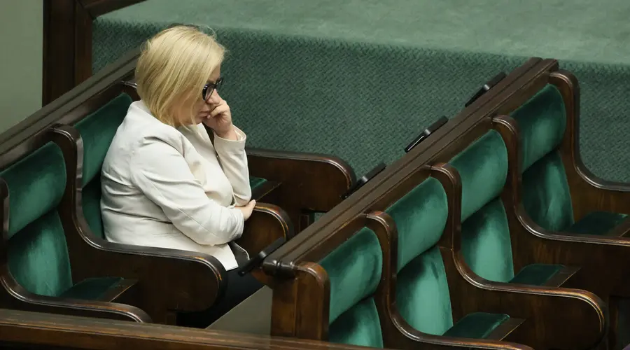 ¿El programa “Czyste Powietrze” es un fracaso de Paulina Hennig-Kloski? El interés en la sustitución del horno disminuye