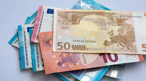 ¿Los húngaros adoptarán el euro? Hasta el 80% de los ciudadanos quiere reemplazar el forint con la moneda europea