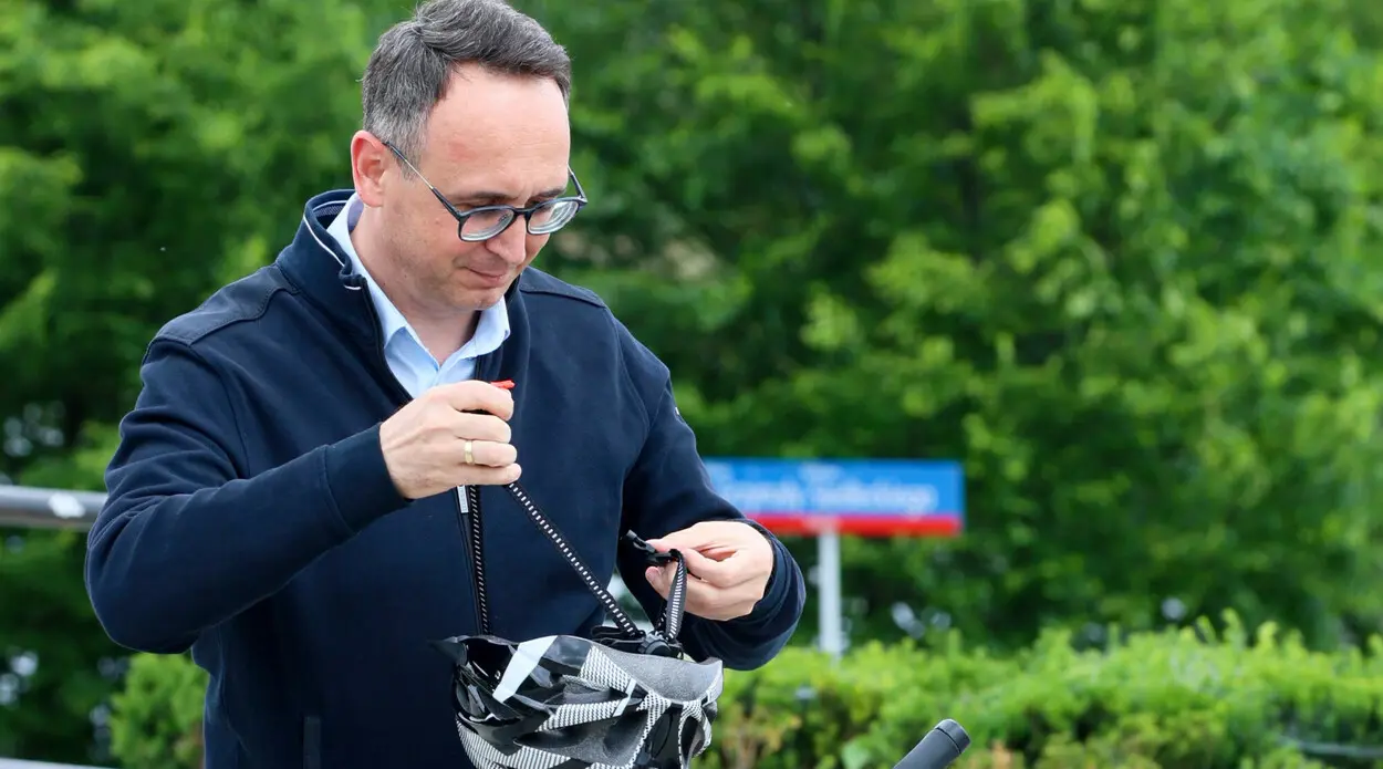 What Happens Next with Electric Scooters in Our Country? Minister Klimczak: "EU Regulations Truly Allow Bringing Such a Mess to Poland"