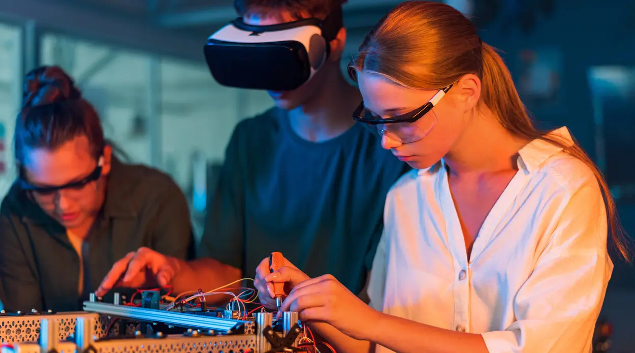 They Offer High Salaries and Many Jobs. This Industry Is One of the Fastest Growing in Poland
