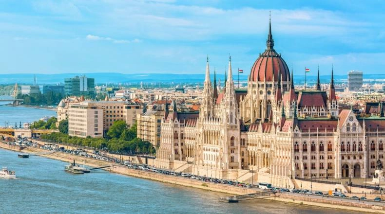 Hungary posts strong but unsustainable GDP growth | ING Economics| FXMAG.COM