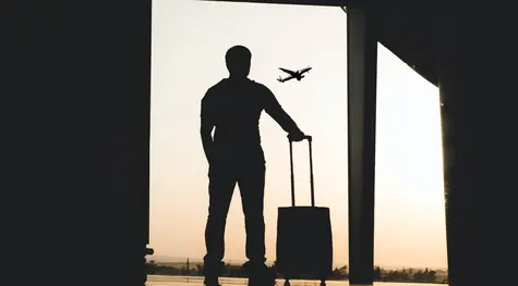 IAG recibe el respaldo de los analistas. ¿Liderará el rebote de las aerolíneas? | FXMAG