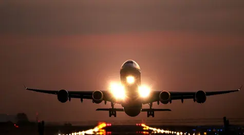 IAG soporta la tercera ola extraordinariamente bien, sus acciones apenas caen | FXMAG