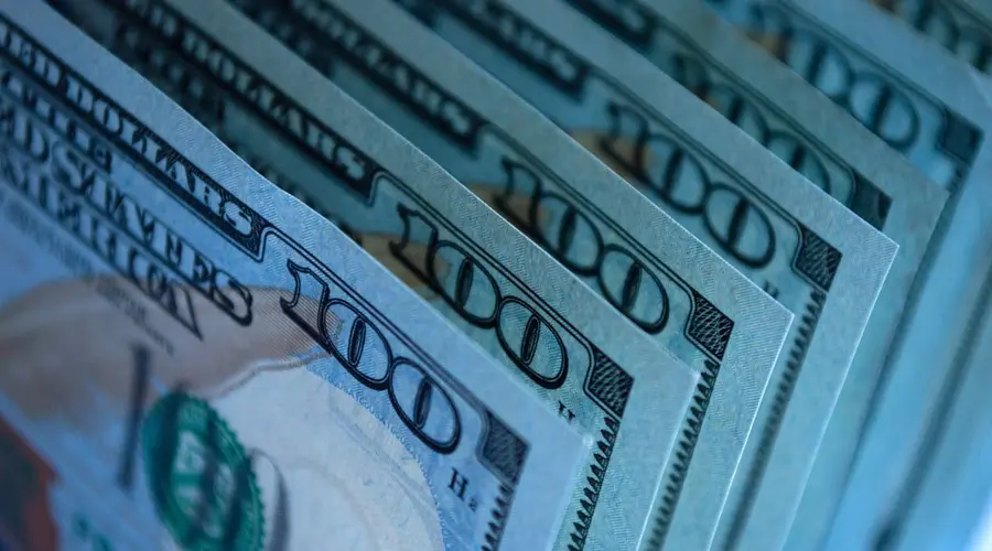 Pressure on the zloty will ease! Forecast for the euro EUR/PLN, dollar USD/PLN and franc CHF/PLN